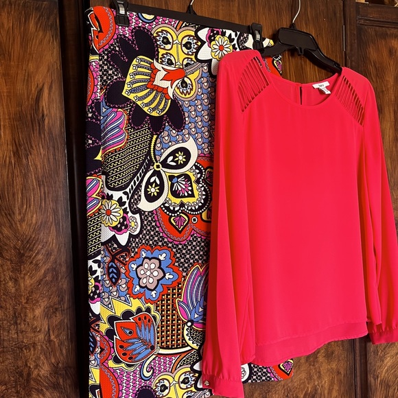 Bar III coral cutout detail blouse - Picture 3 of 7